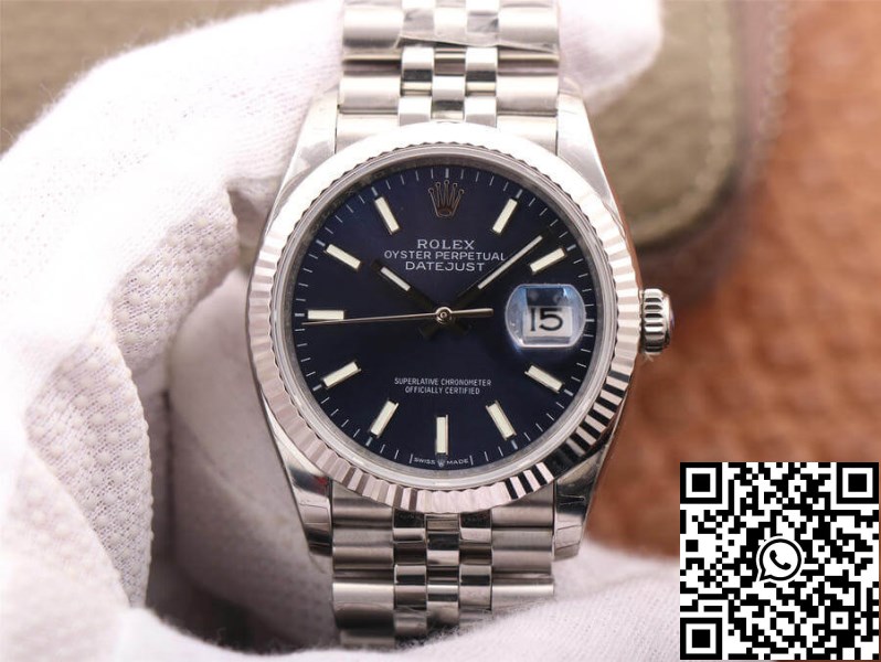 0j4517bq.jpg