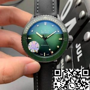 Replica Blancpain Fifty Fathoms Bathyscaphe Mokkarran 5005 0153 NABA 1:1 Best Edition GF Factory Green Dial