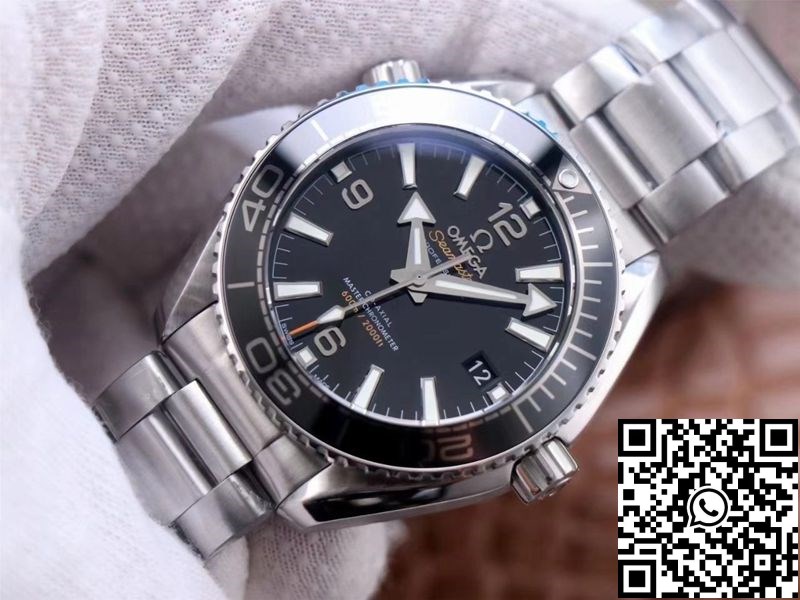 xf9vu521_3.jpg