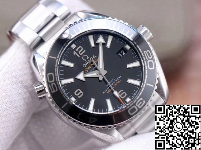 xf9vu521_4.jpg