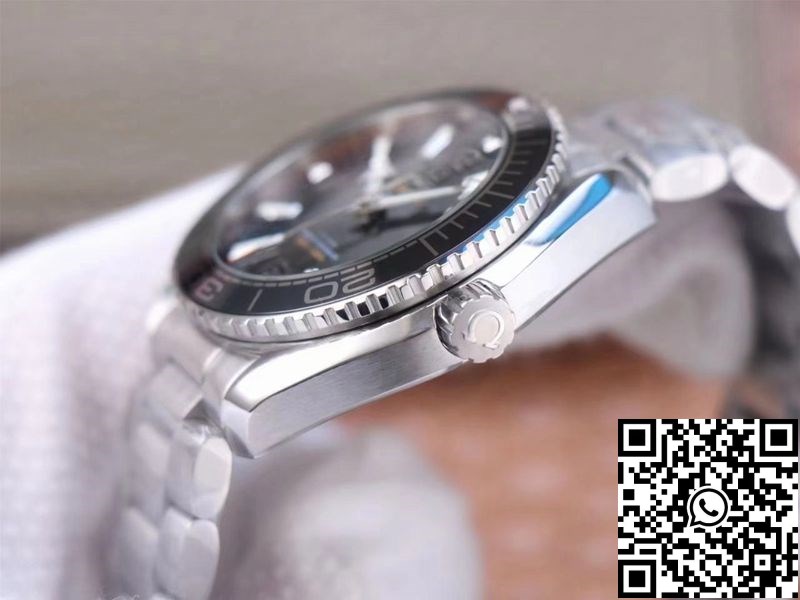 xf9vu521_5.jpg