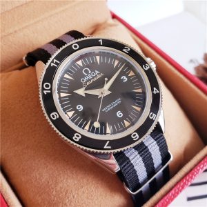 Replica OMEGA Seamaster 904l Stainless Steel Automatic Mechanical Watch 40MM