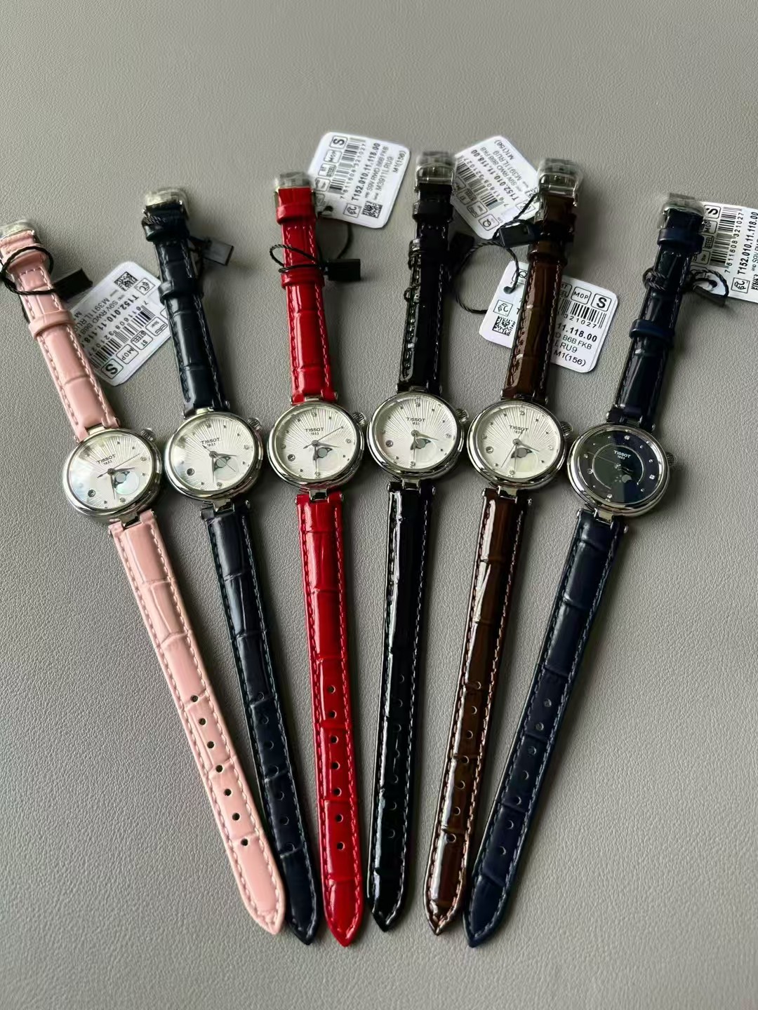 Replica Tissot Quartz Movement Watch 29mm