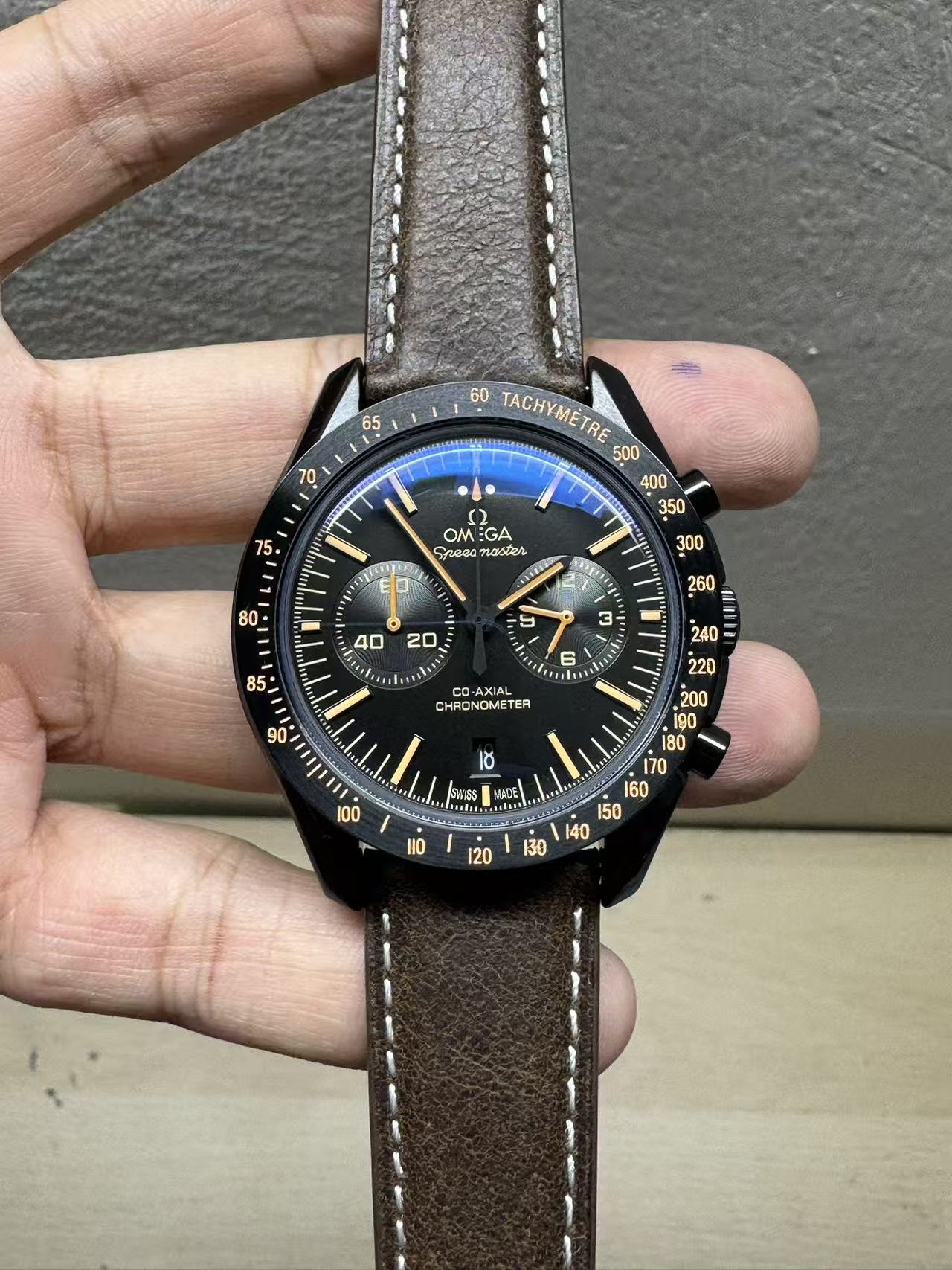 Replica Omega Quartz Movement Watch 42mm
